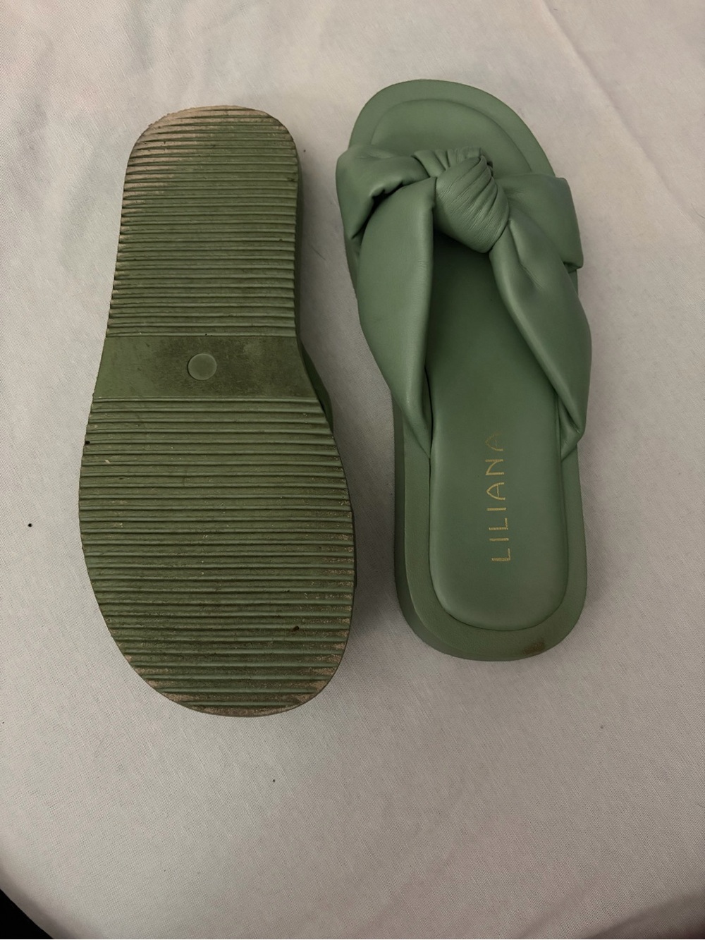 Liliana Sage Green Knotted Slide Sandals - Picture 5 of 5